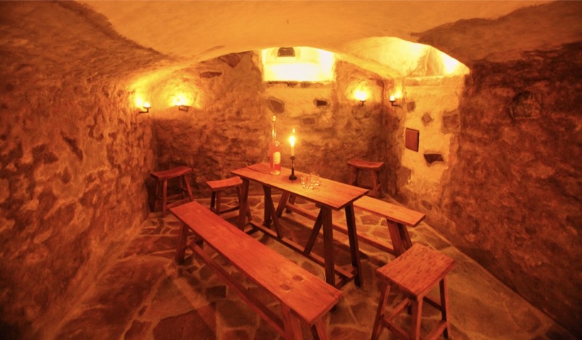 6CB49627-C606-4FC1-B6CE-D280B08993F2_1_105_c